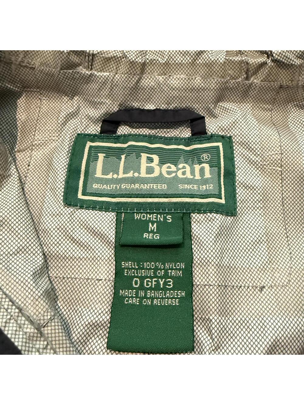 L.L. Bean Women's Navy Blue Hooded Rain Coat Size Medium - Picture 7 of 7